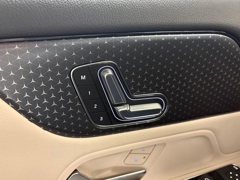 Certified 2025 Mercedes-Benz GLA 250 4MATIC image 25