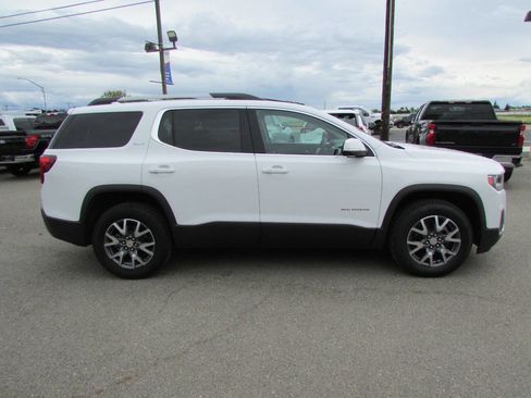 Used 2023 GMC Acadia SLT image 6