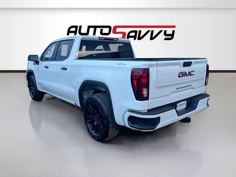 Used 2025 GMC Sierra 1500 Pro w/ Graphite Edition image 5