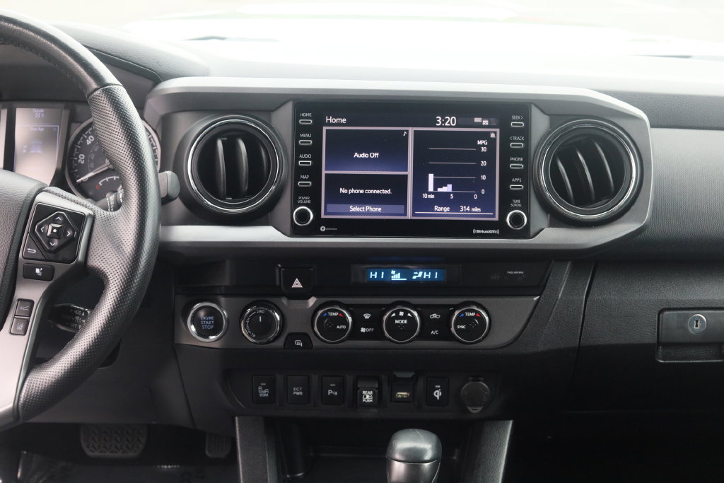 Used 2021 Toyota Tacoma TRD Sport w/ Technology Package AWD/4WD image 19