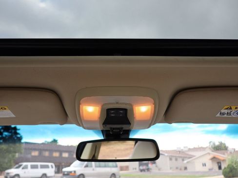 Used 2011 Volvo XC70 T6 image 28