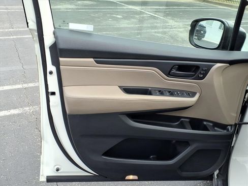 Used 2018 Honda Odyssey EX-L image 10
