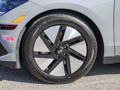 Certified 2024 Hyundai Ioniq 6 Limited RWD image 11