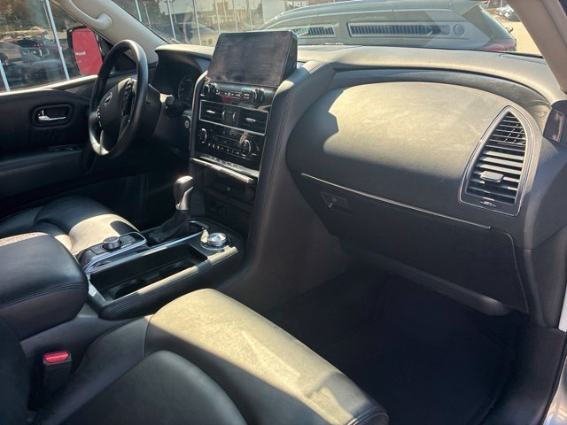 Used 2024 Nissan Armada SV AWD/4WD image 12
