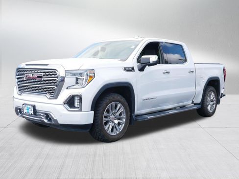 Used 2020 Chevrolet Silverado 1500 RST w/ All-Star Edition AWD/4WD image 3