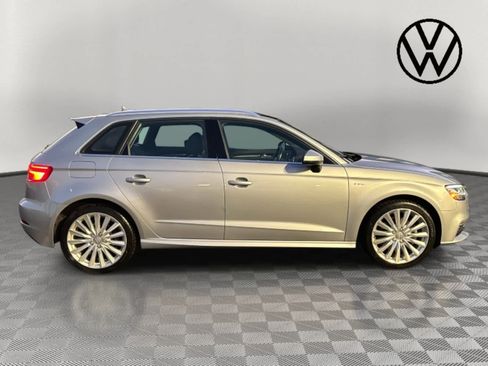 Used 2017 Audi A3 e-tron Premium Plus w/ Technology Package image 2