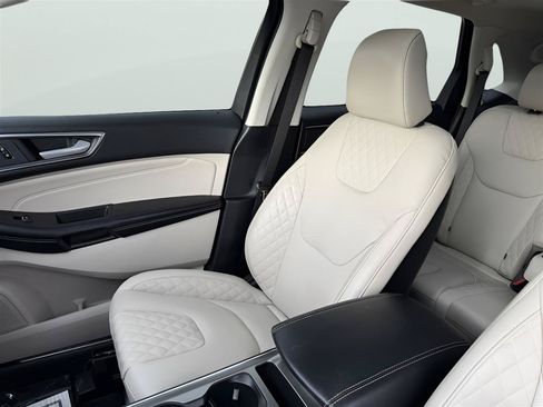 Used 2024 Ford Edge Titanium w/ Equipment Group 301A AWD/4WD image 13
