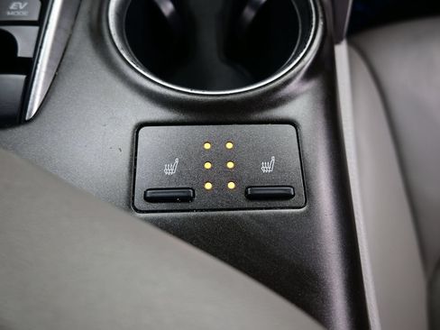 Used 2022 Toyota Camry XLE FWD image 20