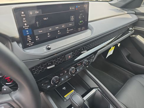 Used 2025 Honda Accord Sport image 19