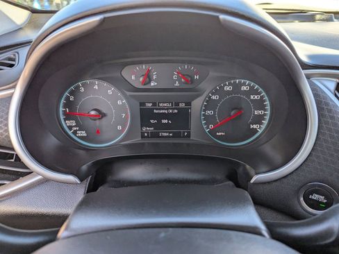 Used 2025 Chevrolet Malibu LT image 30