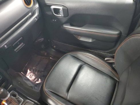 Used 2022 Jeep Gladiator Mojave w/ LED Lighting Group image 11