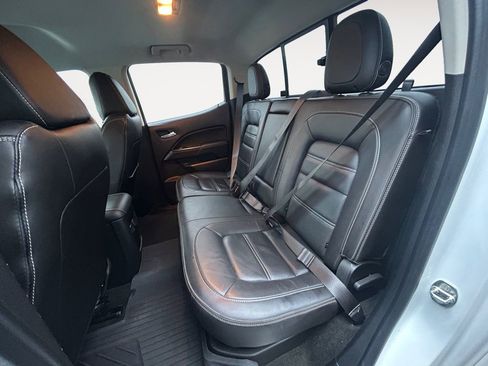 Used 2018 GMC Canyon Denali image 11