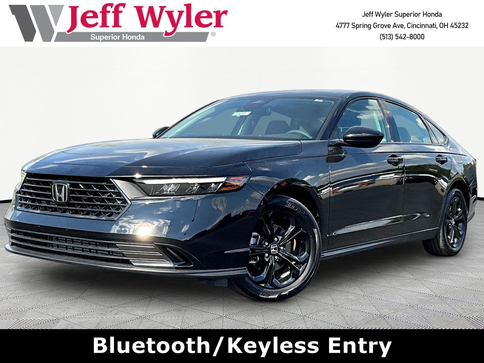 Used 2025 Honda Accord SE image 1