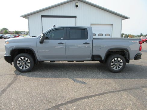 Certified 2025 Chevrolet Silverado 2500 Custom w/ Custom Value Package AWD/4WD image 8