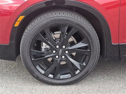 Used 2021 Chevrolet Blazer RS w/ Enhanced Convenience Package image 8