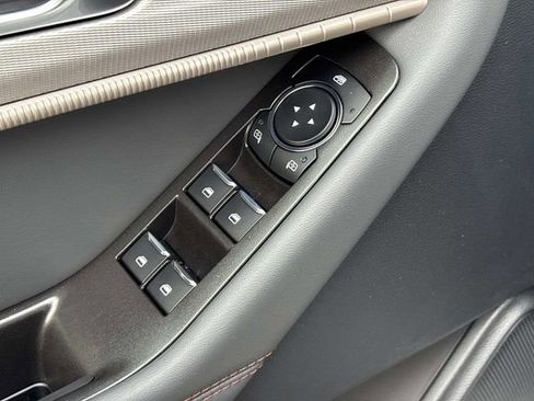 New 2026 Ford Explorer Active w/ Active Comfort Package image 21