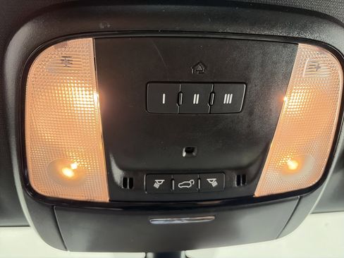 Used 2024 Dodge Durango GT AWD/4WD image 31