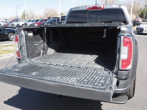 Used 2022 GMC Canyon AT4 w/ Trailering Package image 17