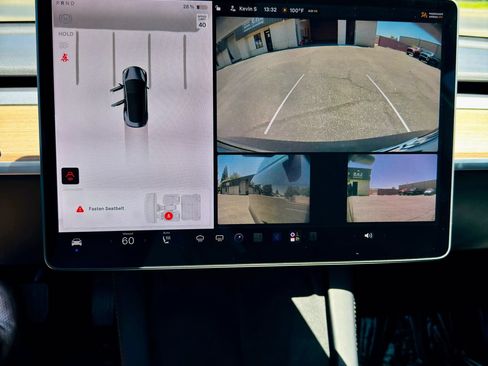 Used 2022 Tesla Model 3 Long Range AWD/4WD image 8