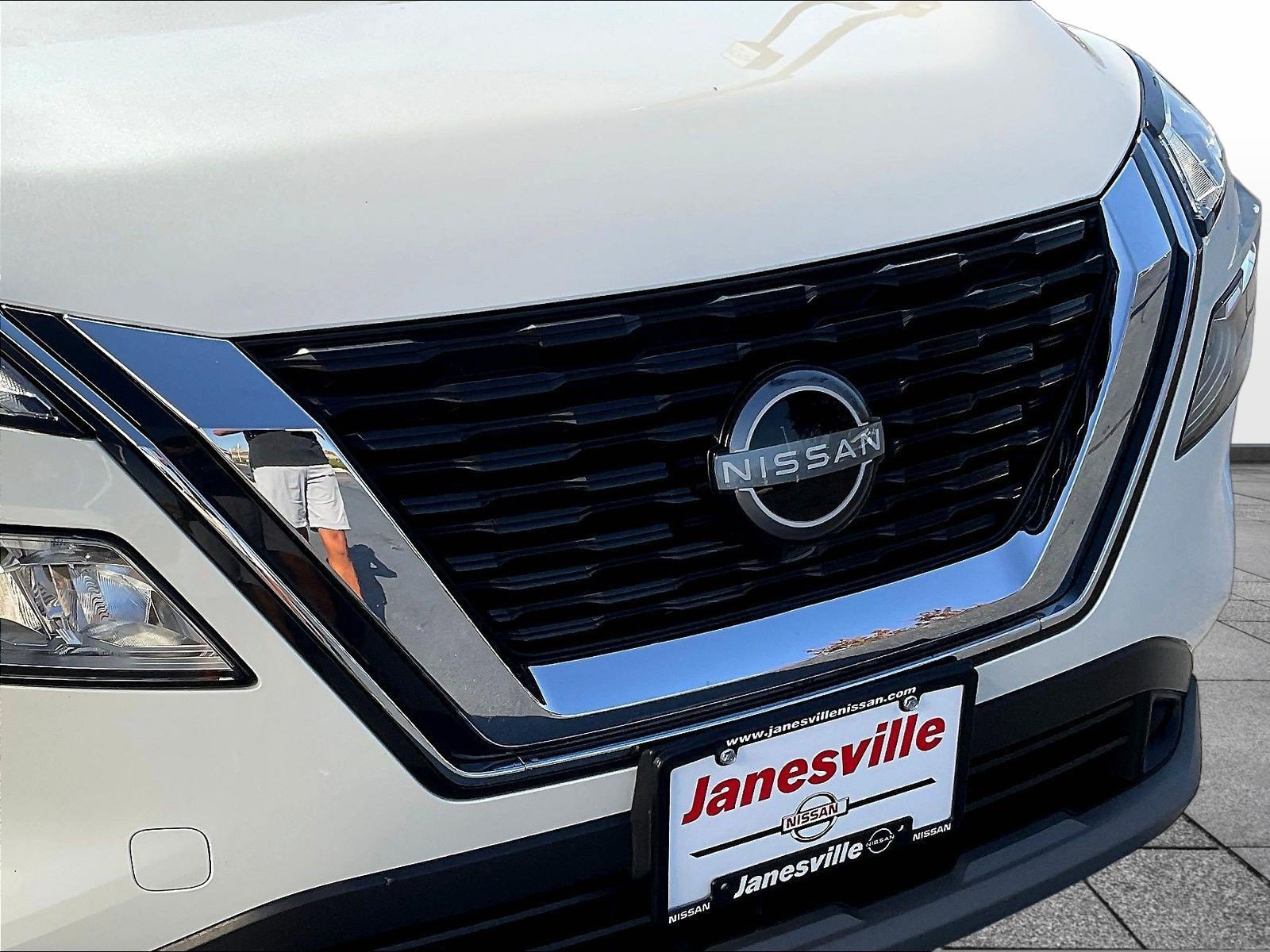 Used 2023 Nissan Rogue SV w/ SV Premium B Package AWD/4WD image 36