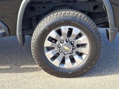 Used 2025 Chevrolet Silverado 2500 Custom image 29
