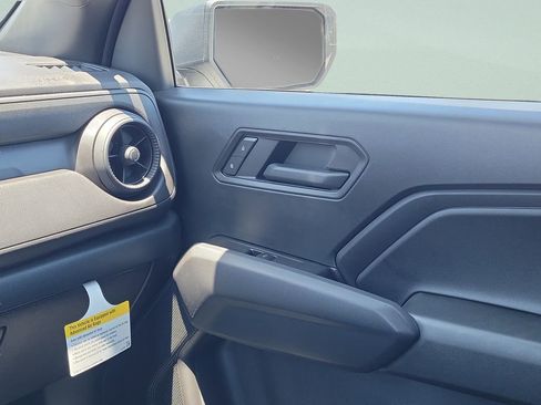 New 2026 Chevrolet Colorado W/T w/ WT Custom Package RWD image 13