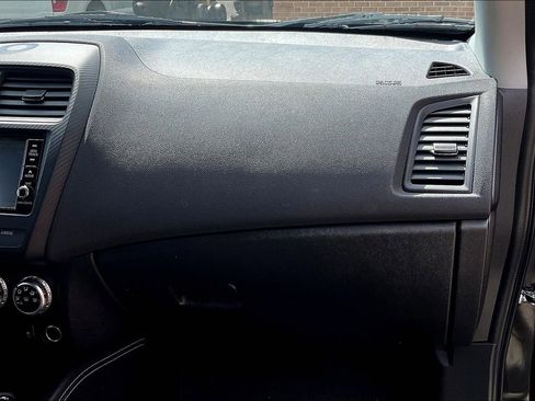 Used 2023 Mitsubishi Outlander Sport ES image 15