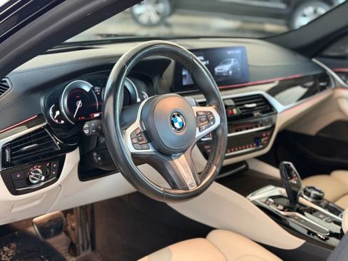 Used 2017 BMW 540i RWD image 15