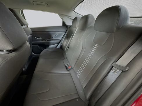 Used 2021 Hyundai Elantra SEL w/ Cargo Package image 20