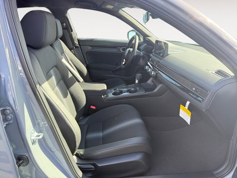 New 2026 Honda Civic Sport image 19