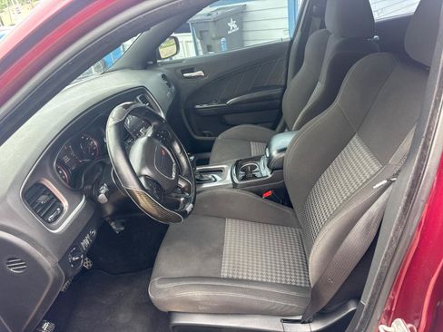 Used 2022 Dodge Charger GT w/ Blacktop Package RWD image 11