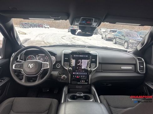 Used 2025 RAM 1500 Big Horn image 19