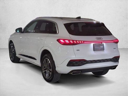 Certified 2025 Audi Q5 Premium Plus w/ Premium Plus image 8