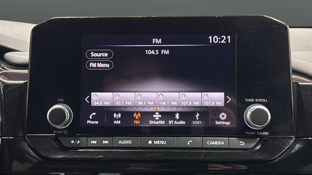 Used 2025 Nissan Pathfinder SV AWD/4WD image 13