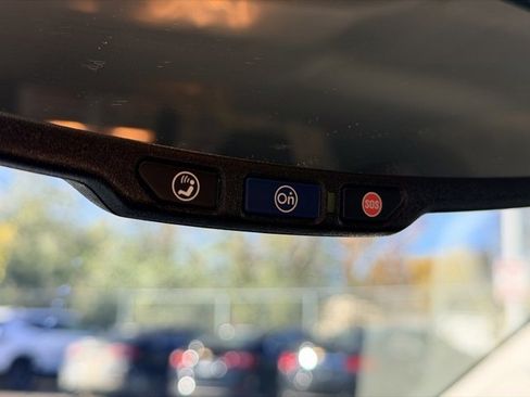 Used 2020 Chevrolet Colorado LT w/ LT Convenience Package image 18