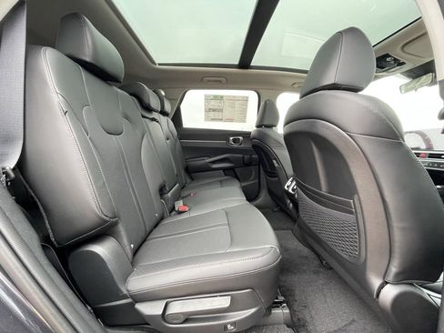 New 2026 Kia Sorento S image 29