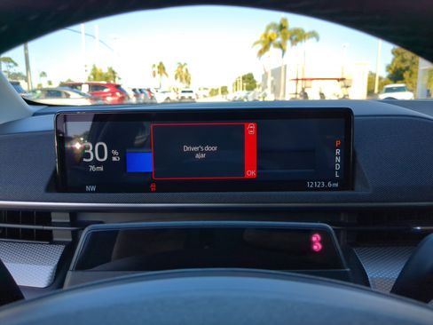 Used 2023 Ford Mustang Mach-E Select w/ Comfort Package Lite image 31