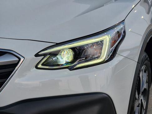 Used 2022 Subaru Outback Limited image 9