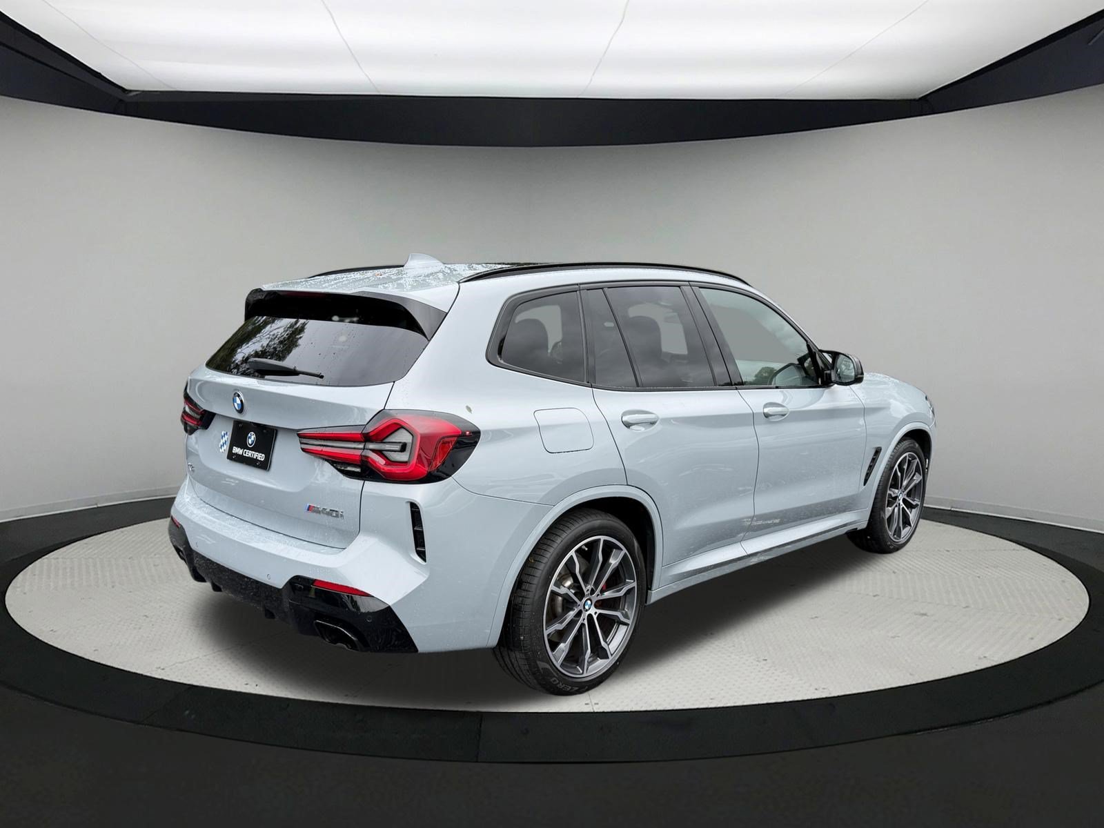 Certified 2022 BMW X3 M40i AWD/4WD image 6