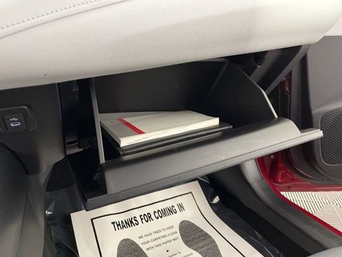 Used 2023 Toyota Corolla SE image 38