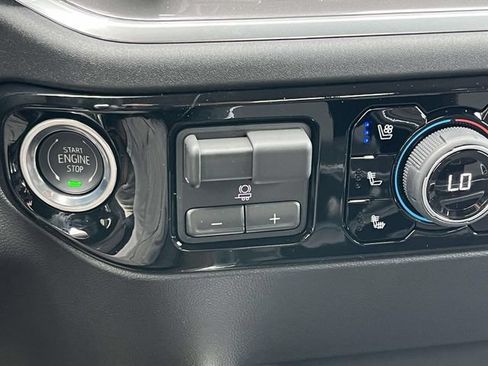 New 2026 Chevrolet Silverado 2500 High Country w/ Technology Package AWD/4WD image 17
