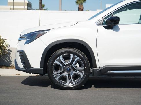 New 2026 Subaru Ascent Touring w/ Popular Package #1 AWD/4WD image 2