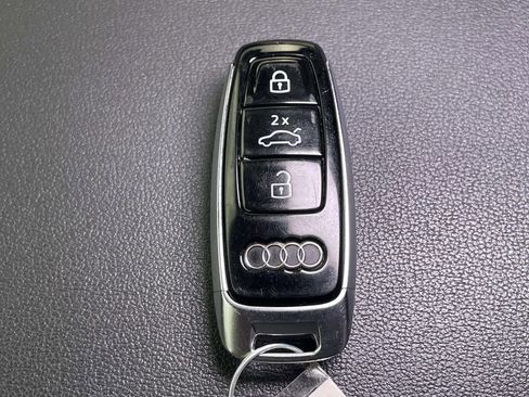 Used 2021 Audi Q7 3.0T Prestige w/ Prestige Package AWD/4WD image 47