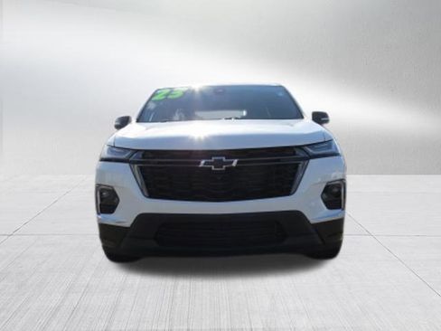 Certified 2023 Chevrolet Traverse Premier w/ Redline Edition image 8