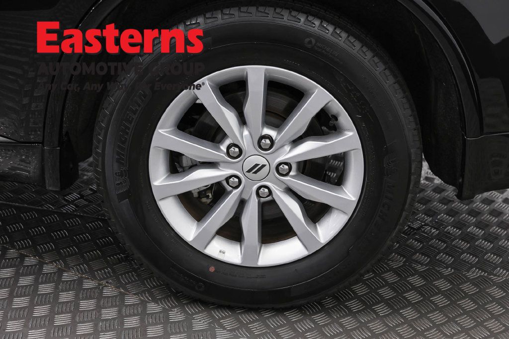 Used 2025 Dodge Durango GT RWD image 35