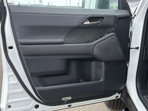 Used 2024 Lexus GX 550 AWD/4WD image 11