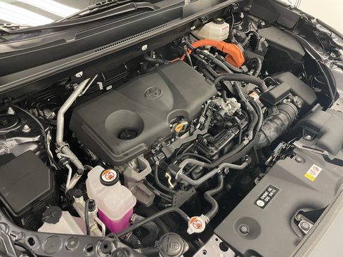 Used 2024 Toyota RAV4 XLE Premium w/ Weather Package image 31