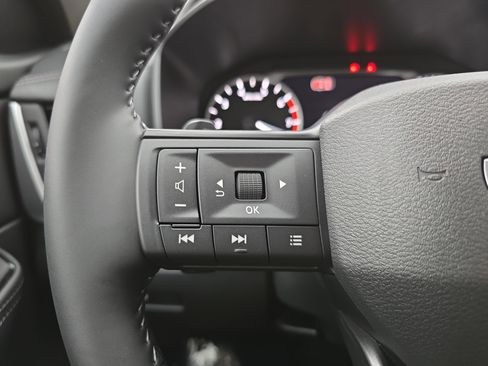 New 2026 Nissan Rogue SV FWD image 17
