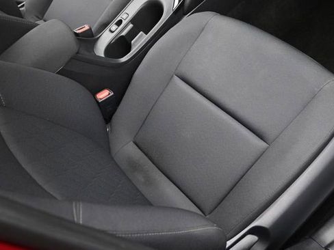 Used 2025 Toyota Corolla LE FWD image 35
