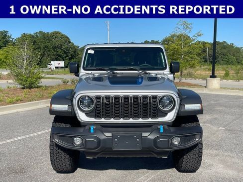 Used 2024 Jeep Wrangler Unlimited Rubicon 4xe w/ Safety Group AWD/4WD image 8